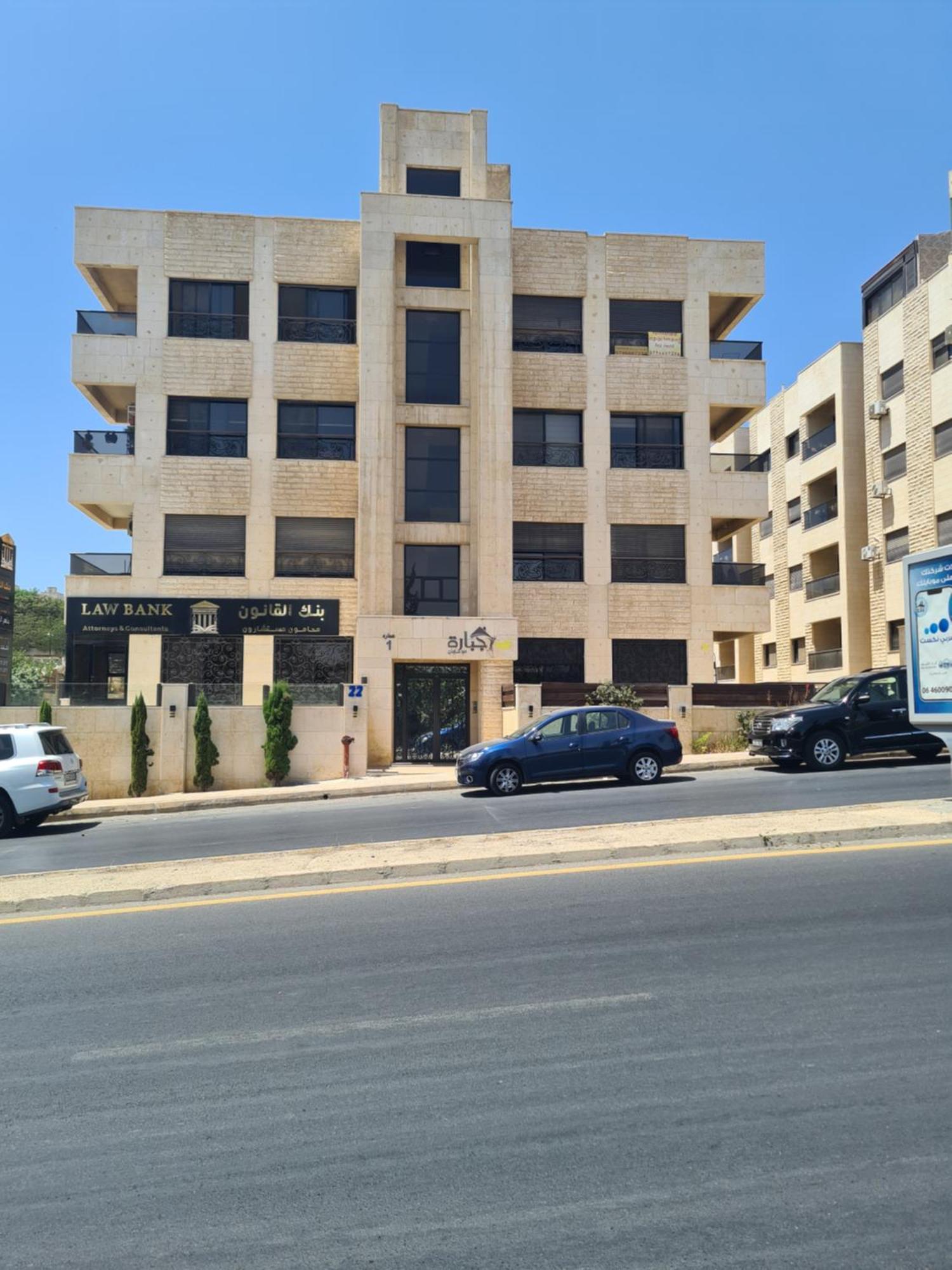 Dair Ghbar Gate Apartments Amman Buitenkant foto